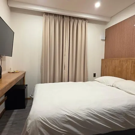 Ara Hotel
