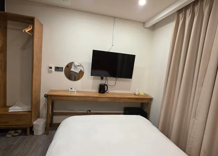 Ara Hotel